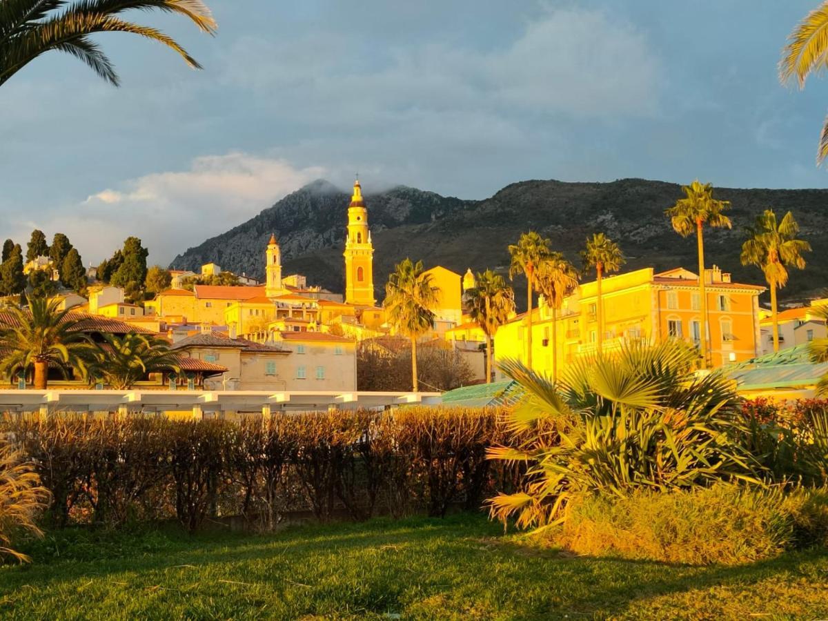 Centre ville Menton 4 couchages et équipements bébé Esterno foto