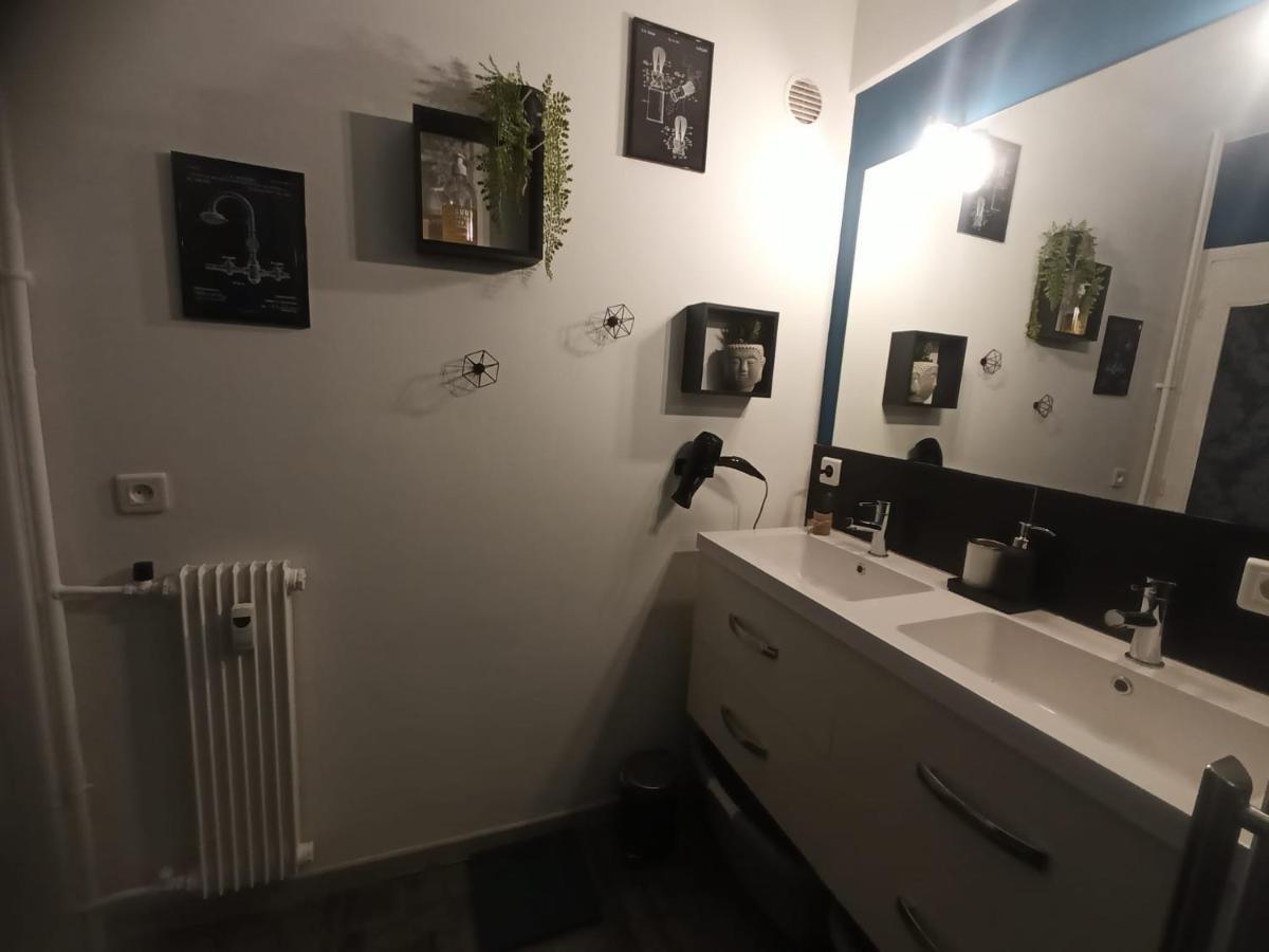 Centre ville Menton 4 couchages et équipements bébé Esterno foto